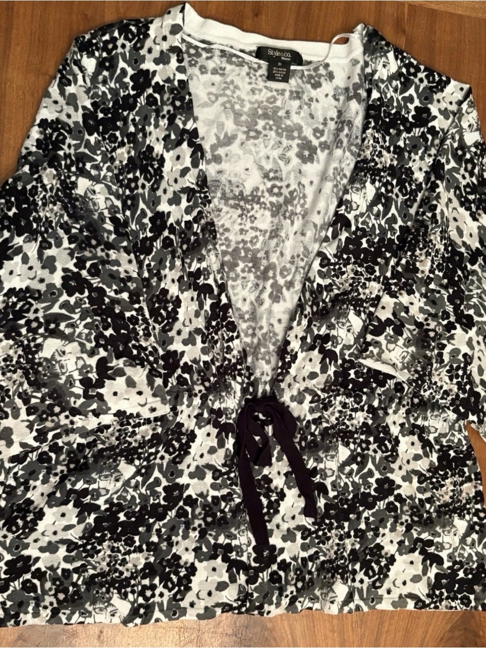 Style & Co Sweater Women Plus Size 3X Black/Gray/White Print Tie Waist Cardigan
